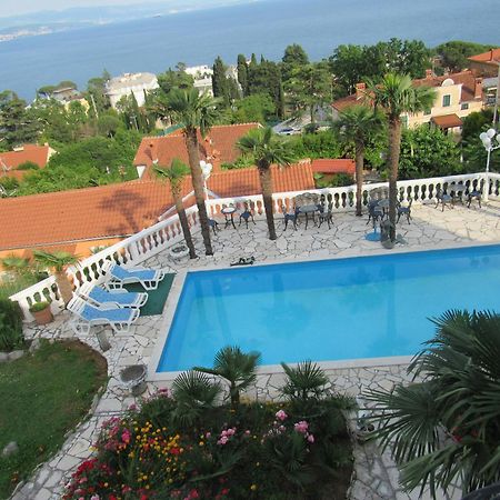 Apartments Villa Palme Opatija Exteriér fotografie