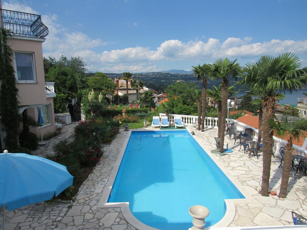 Apartments Villa Palme Opatija Exteriér fotografie